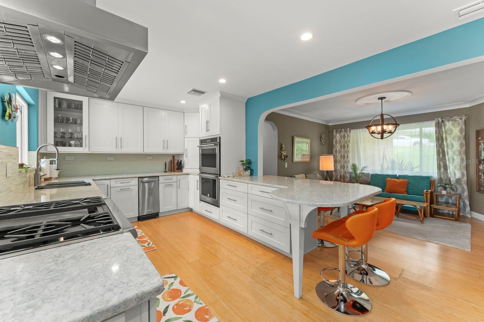 RAINBOW RIDGE - Residential