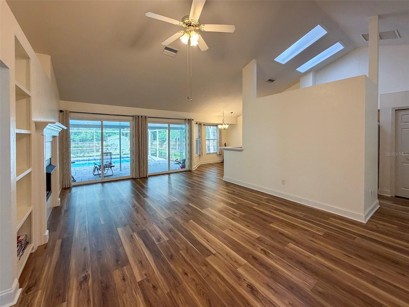 9232 NW 17TH PLACE