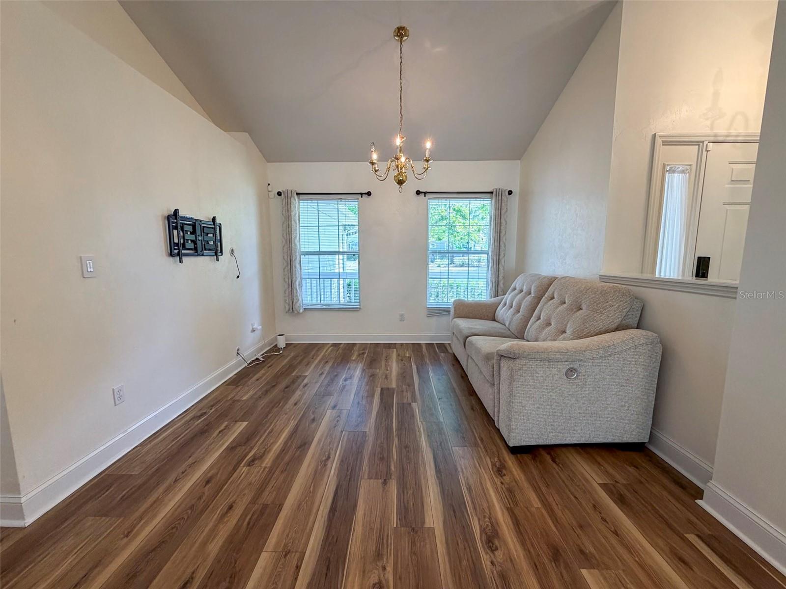 9232 NW 17TH PLACE