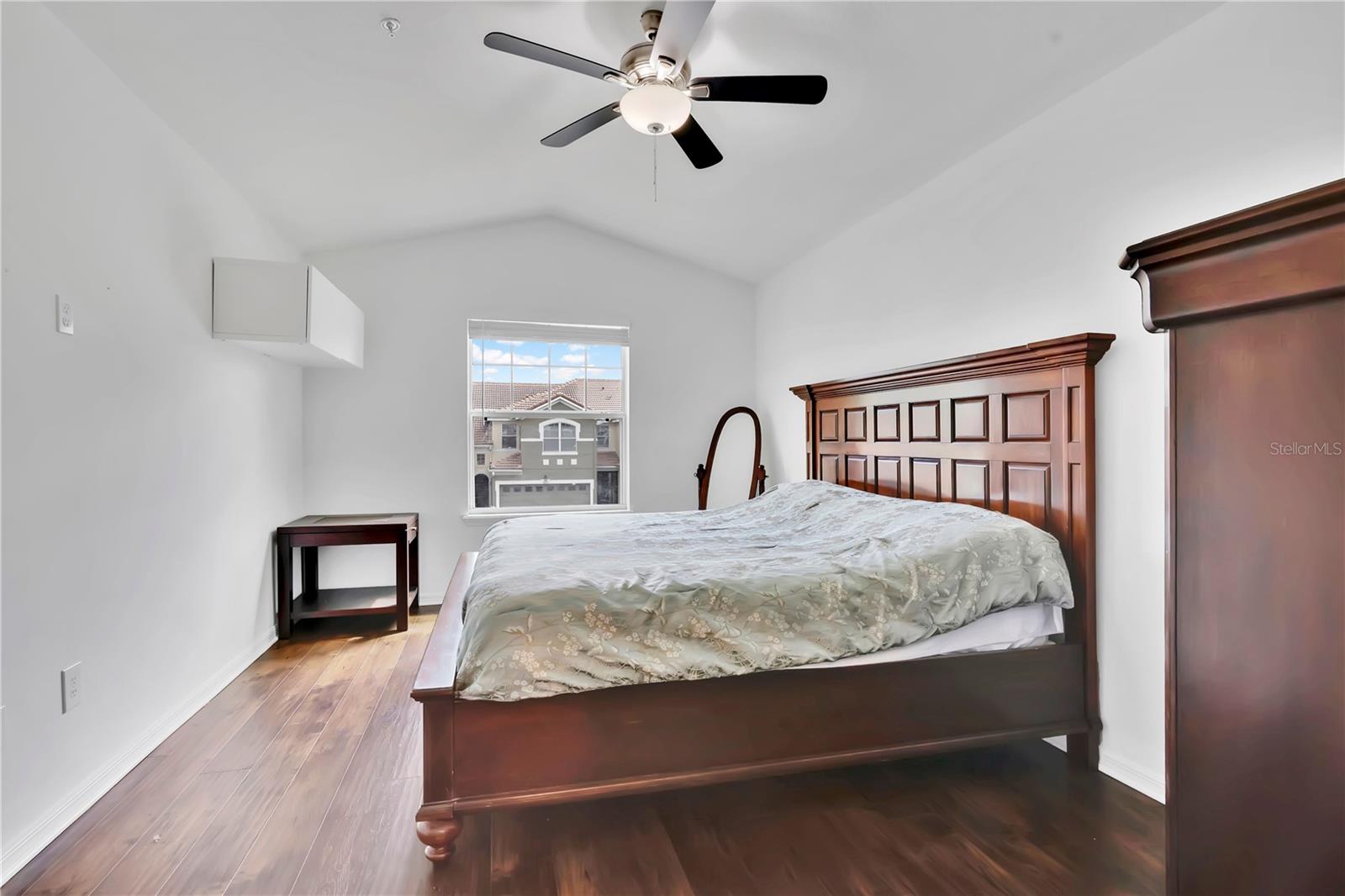 TUSCANY PLACE TWNHMS - Residential