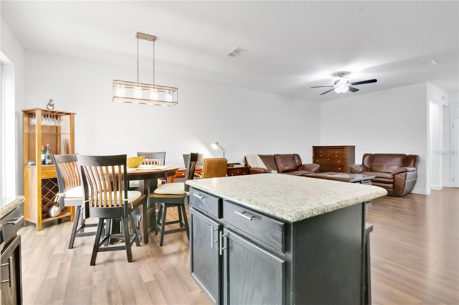 TUSCANY PLACE TWNHMS - Residential