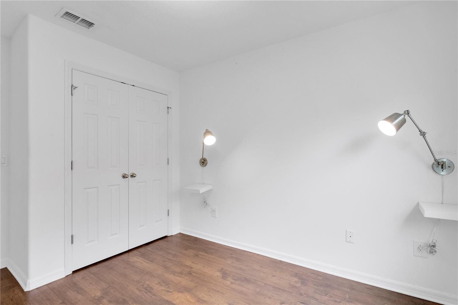 TUSCANY PLACE TWNHMS - Residential