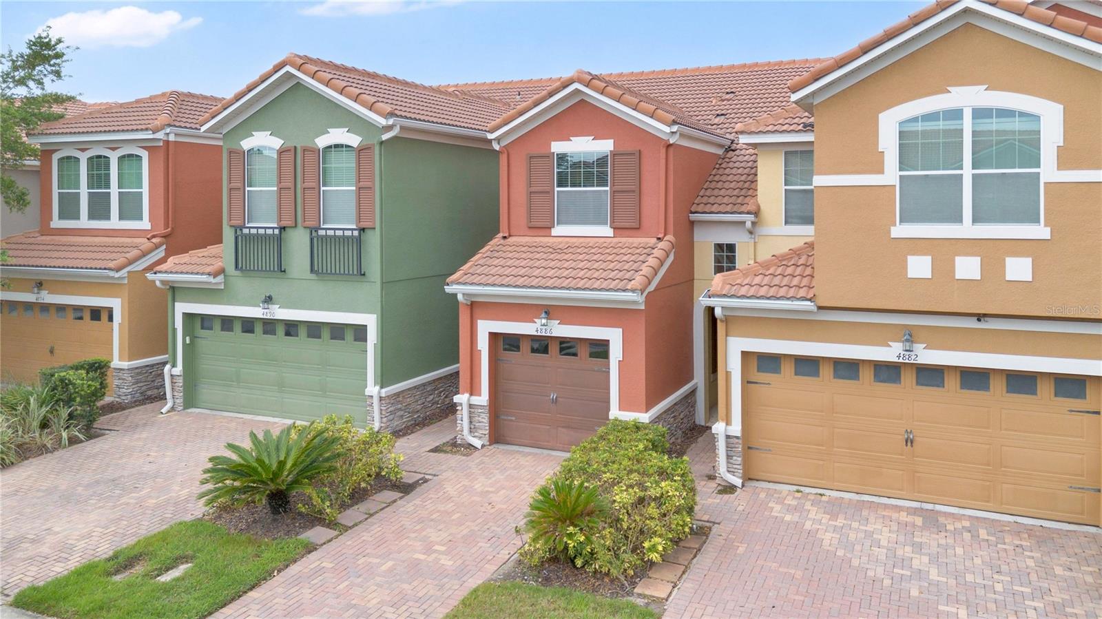 TUSCANY PLACE TWNHMS - Residential