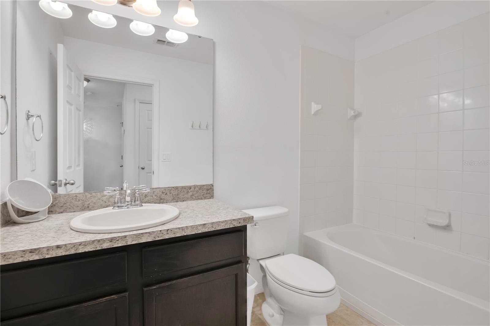 TUSCANY PLACE TWNHMS - Residential