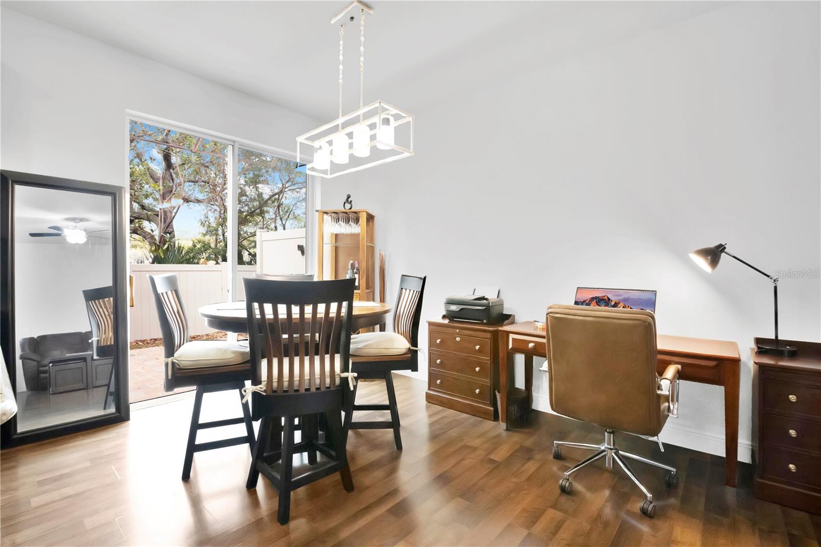 TUSCANY PLACE TWNHMS - Residential