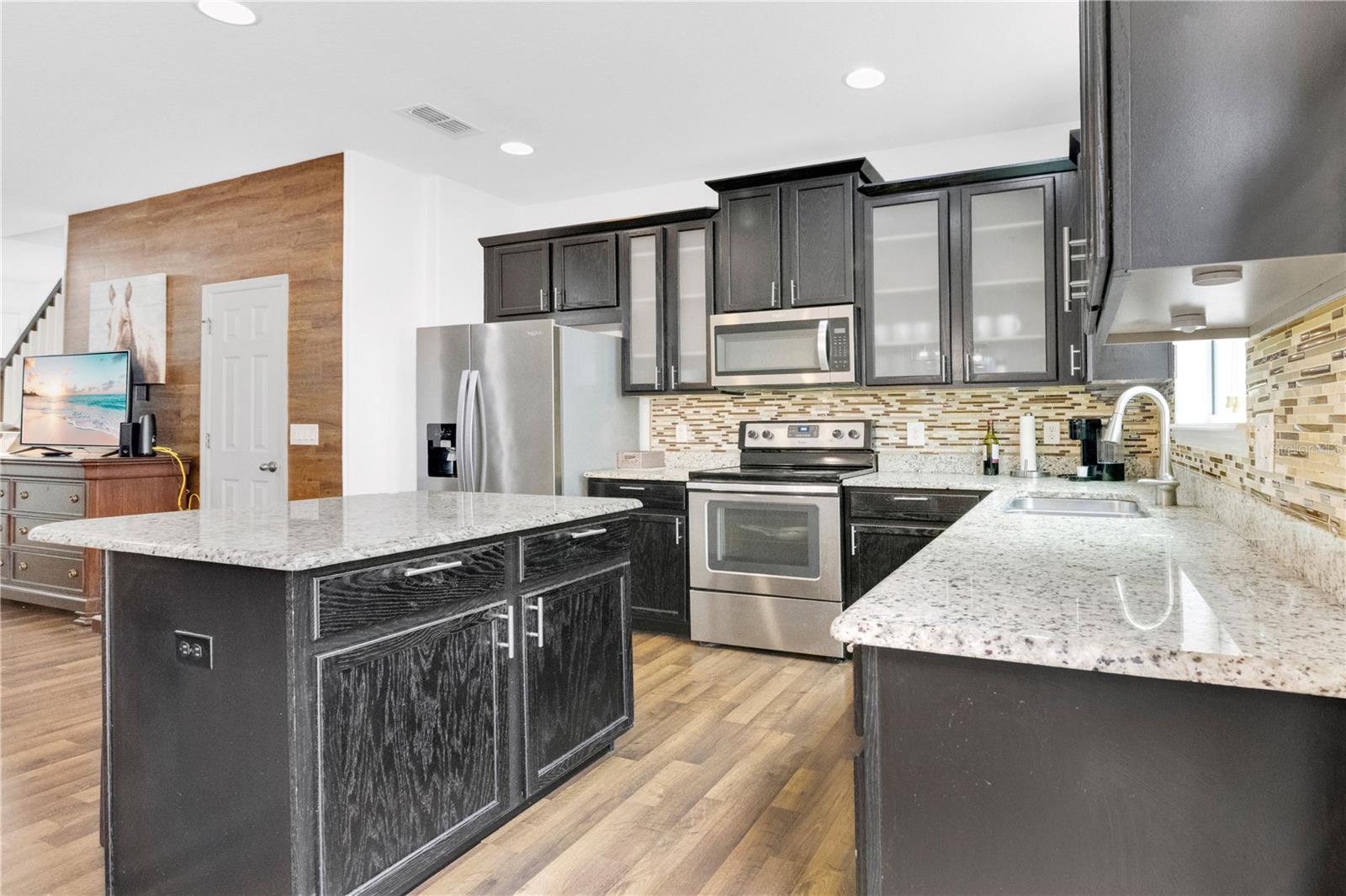 TUSCANY PLACE TWNHMS - Residential