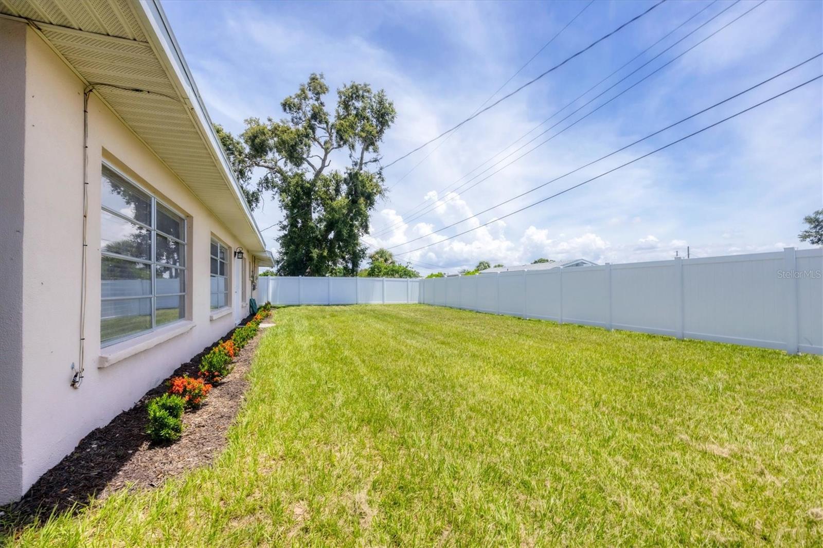 GULF GATE - Residential