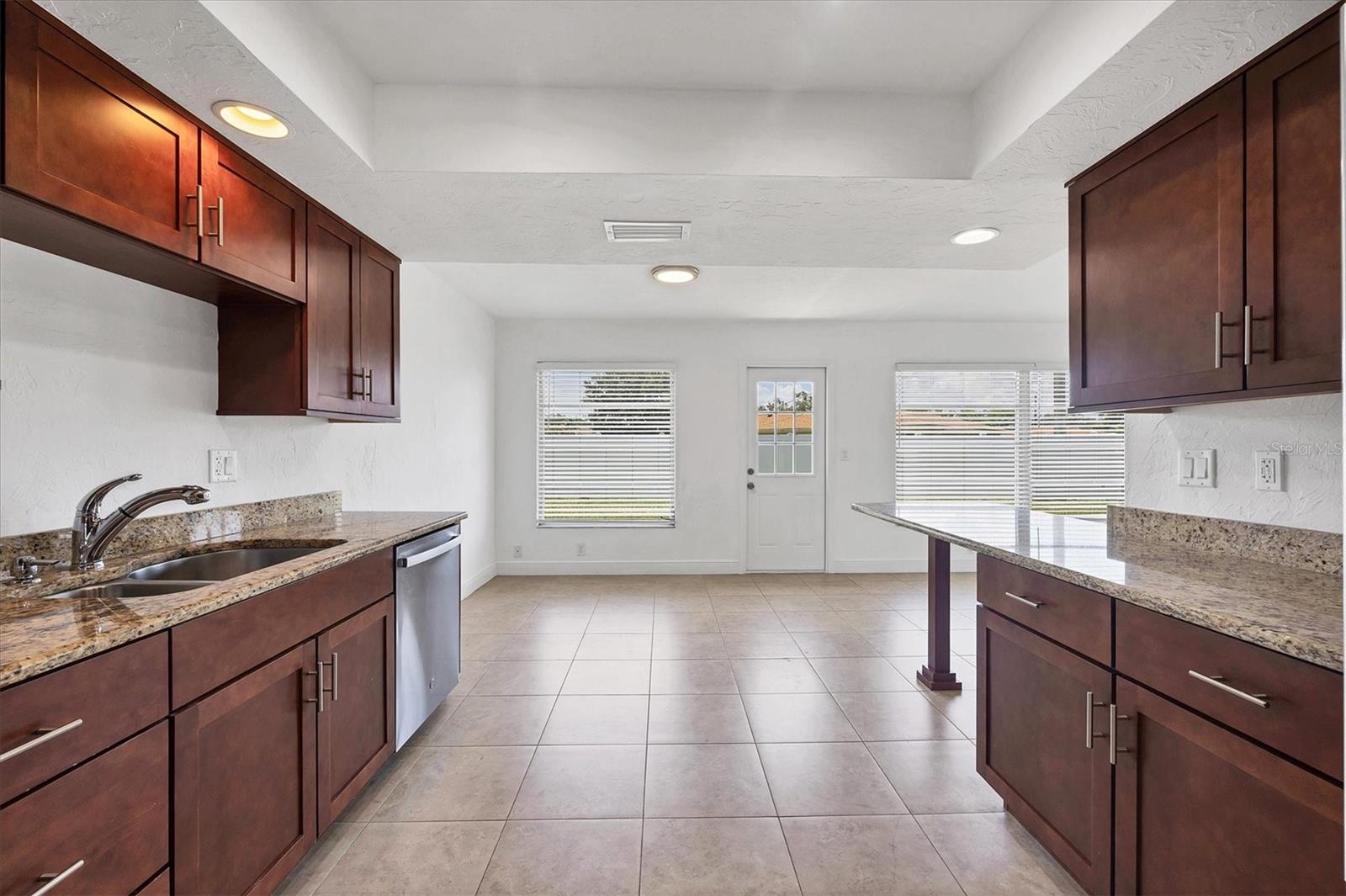 GULF GATE - Residential