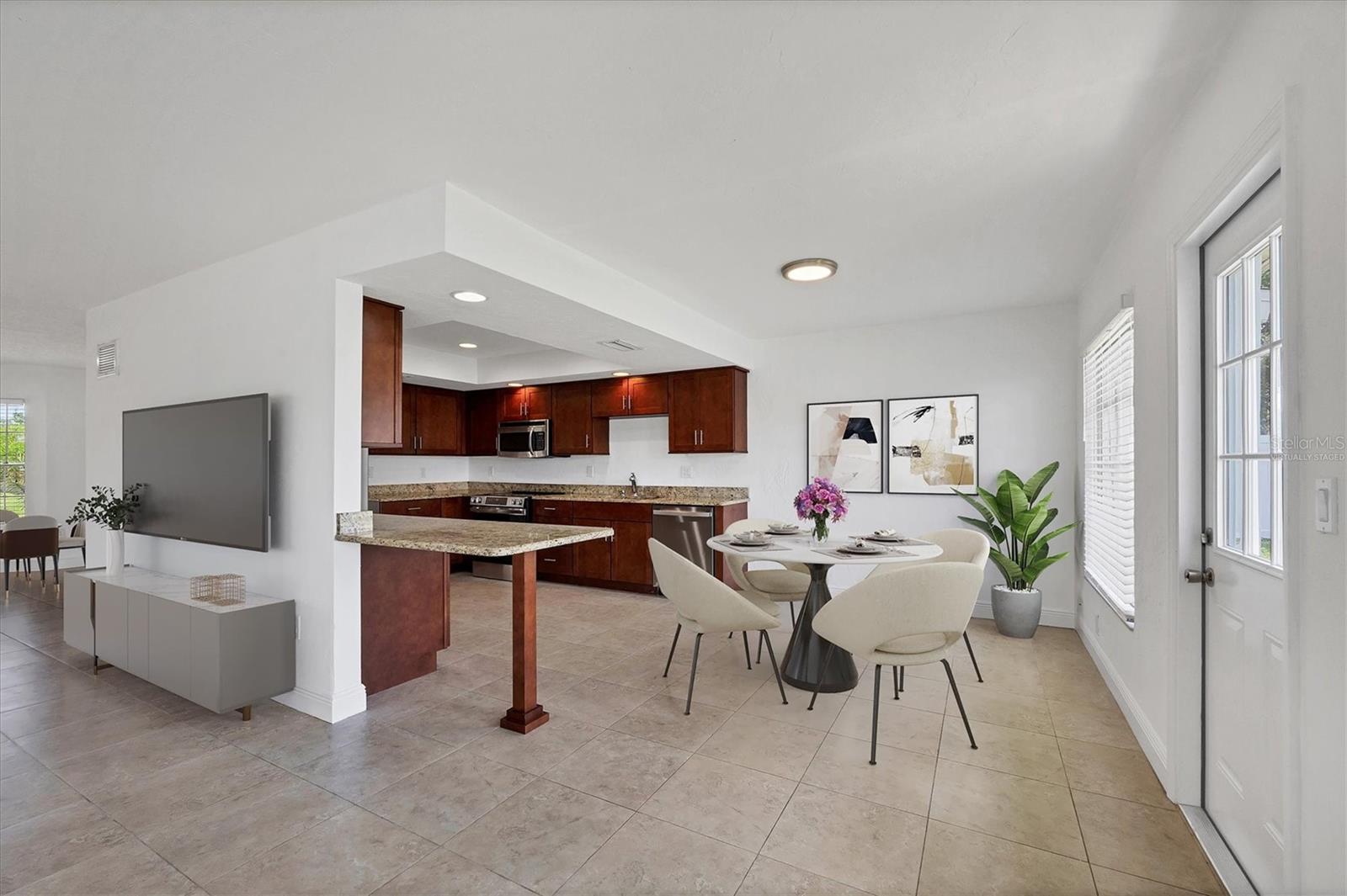 GULF GATE - Residential