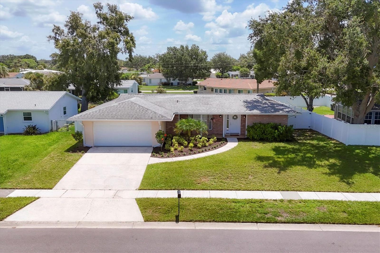 6637 BOWLINE DRIVE