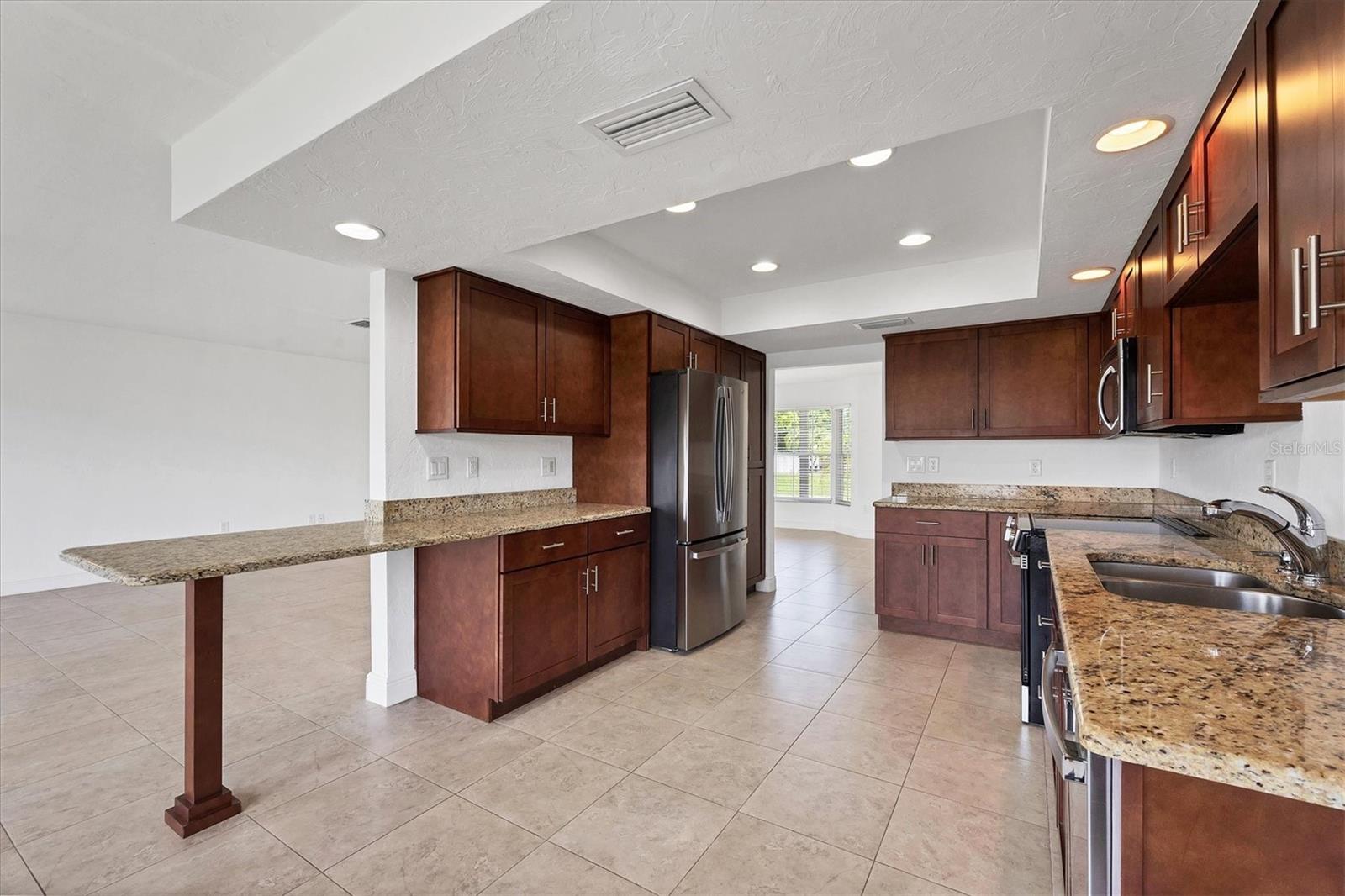 GULF GATE - Residential