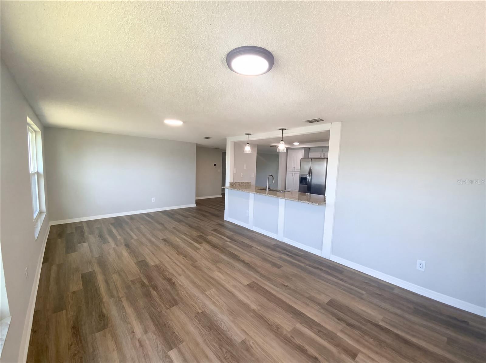 TAHITIAN DEV SUB - Residential