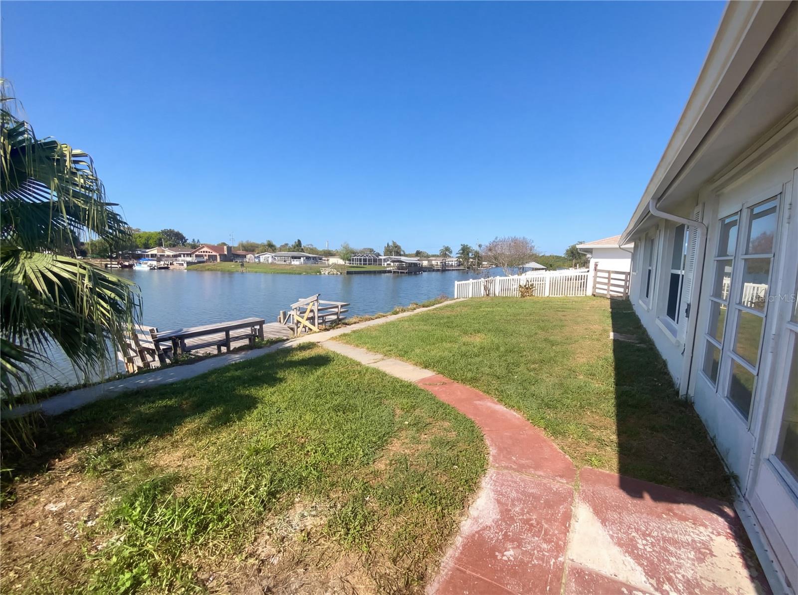 TAHITIAN DEV SUB - Residential