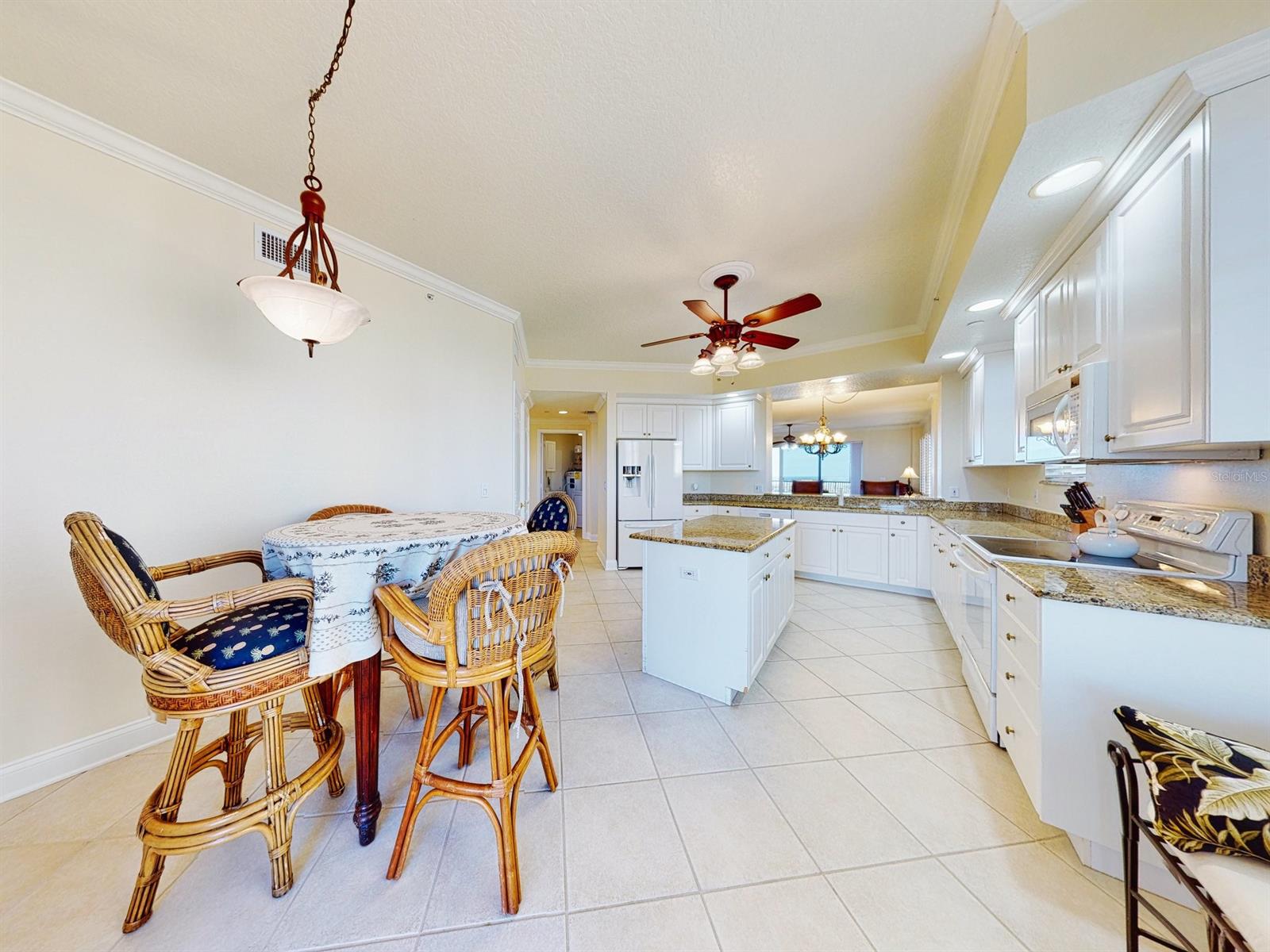 Hammocks At Minorca Ph 01 - Residential