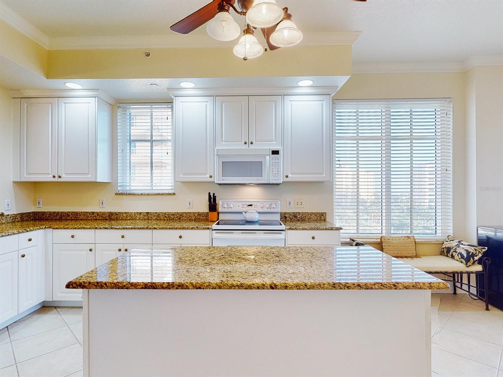 Hammocks At Minorca Ph 01 - Residential