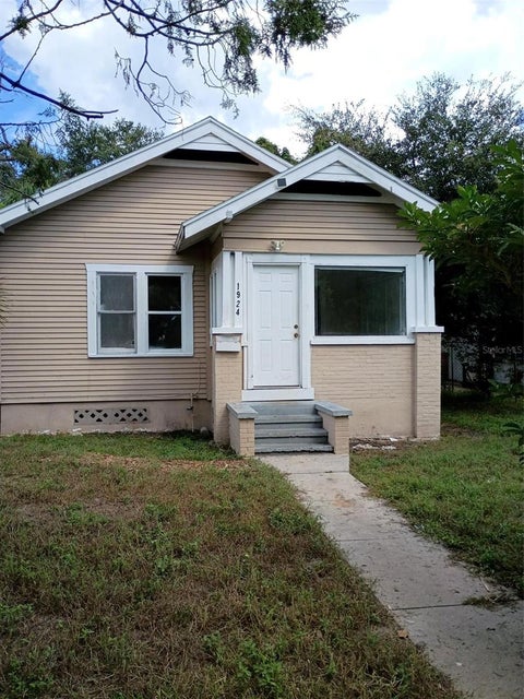 1924 30th Street S, St Petersburg, FL 33712