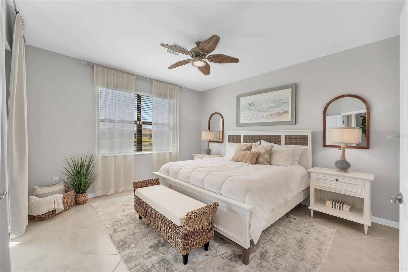 BISCAYNE LNDG II - Residential Lease