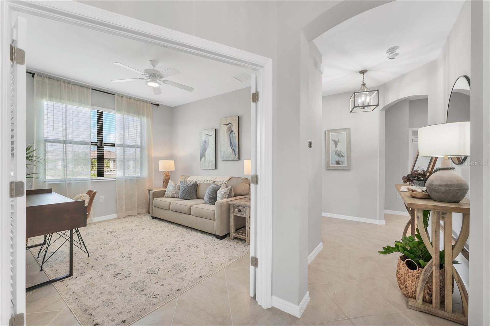 BISCAYNE LNDG II - Residential Lease