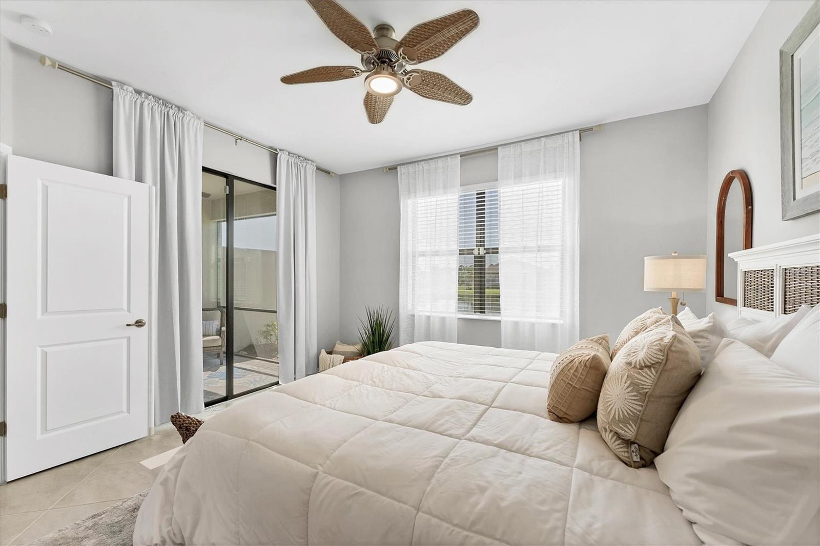 BISCAYNE LNDG II - Residential Lease