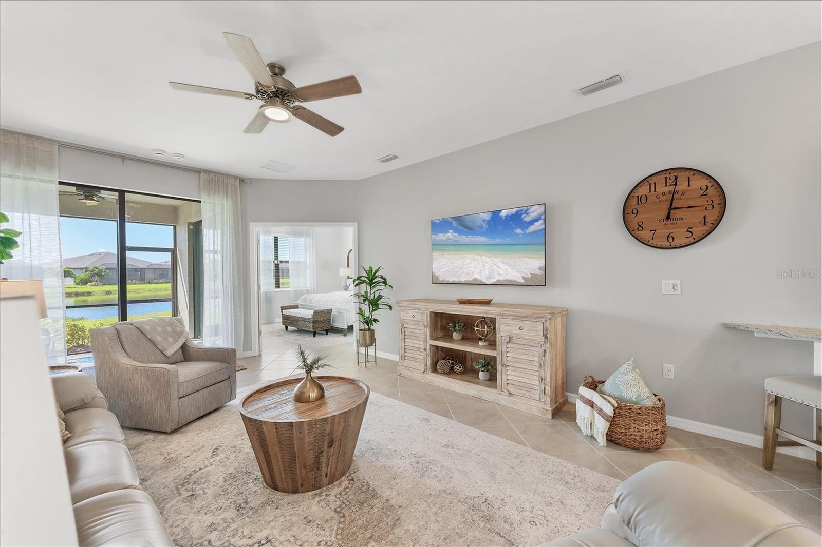 BISCAYNE LNDG II - Residential Lease