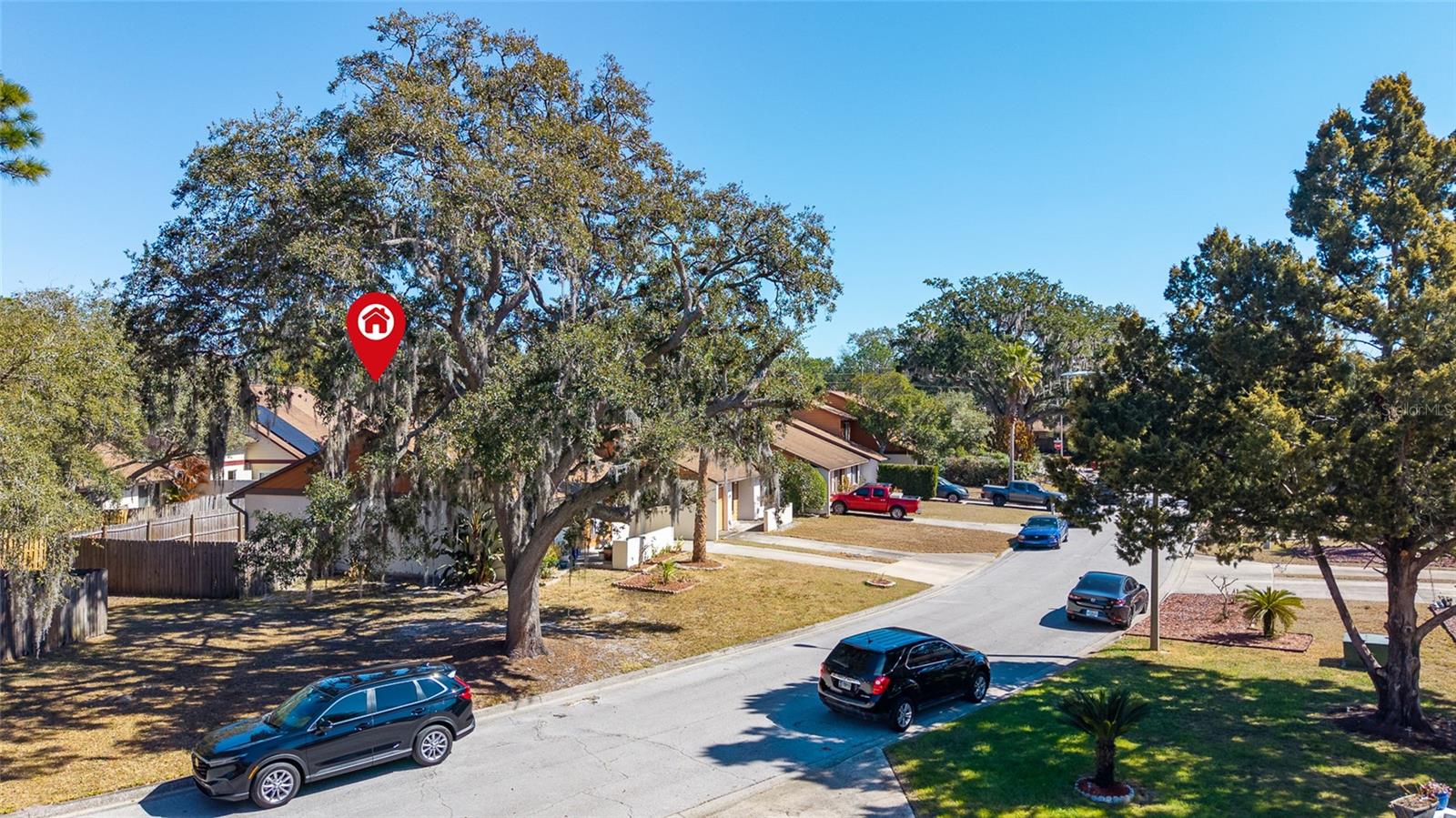 HIDDEN LAKE VILLAS PH 1 - Residential