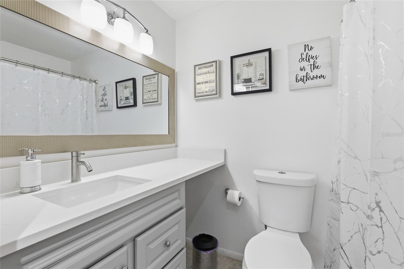 HIDDEN LAKE VILLAS PH 1 - Residential