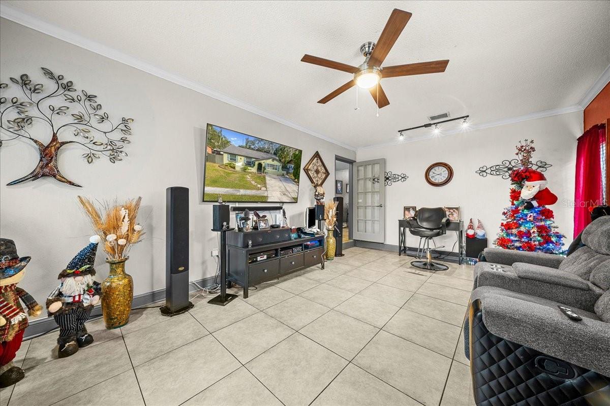 SUN HAVEN FIRST ADD - Residential