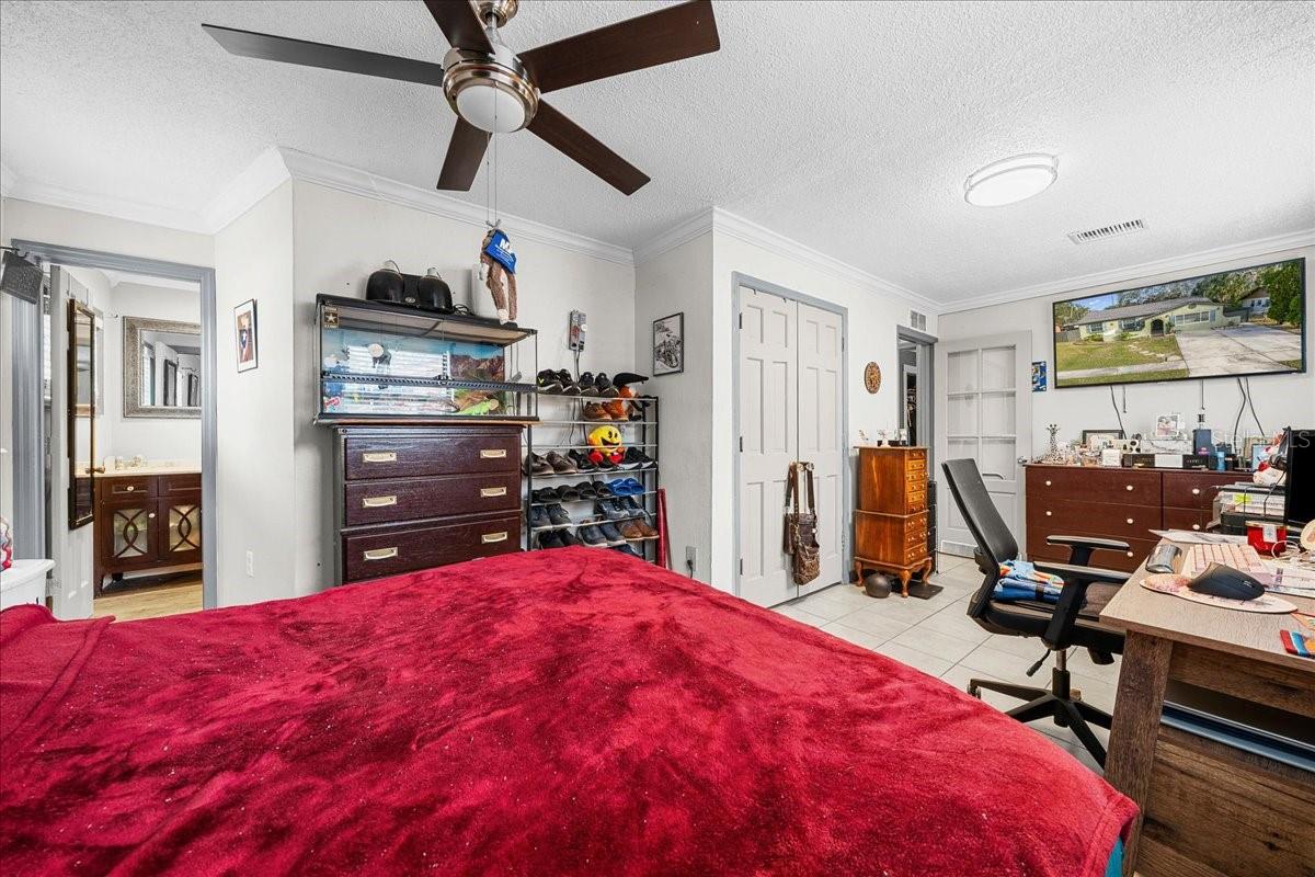 SUN HAVEN FIRST ADD - Residential