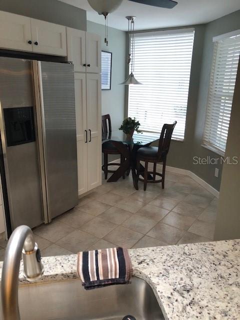 3958 LANCASHIRE LANE 3958