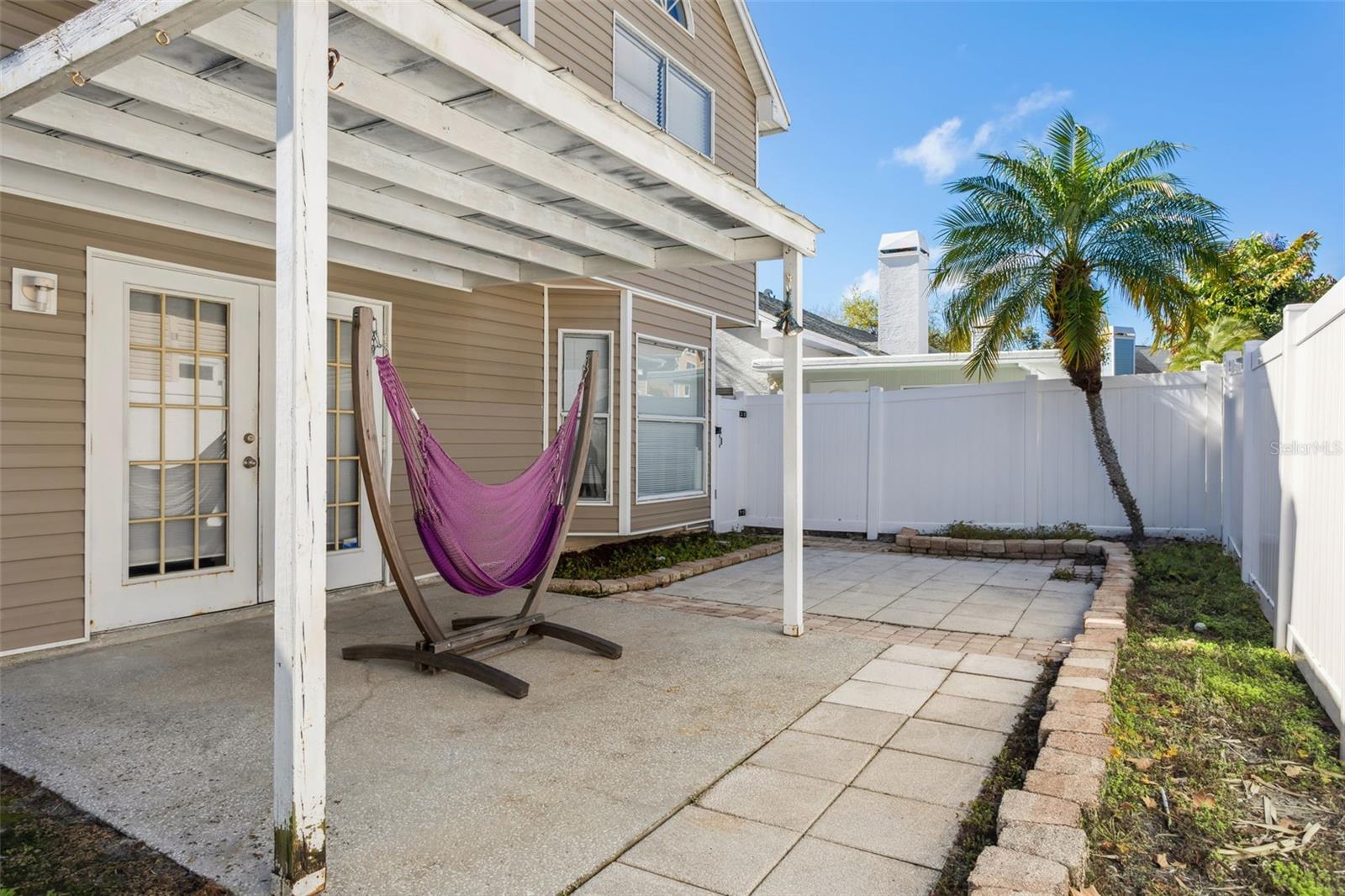 WELLINGTON HOMES AT COUNTRYWAY - Residential