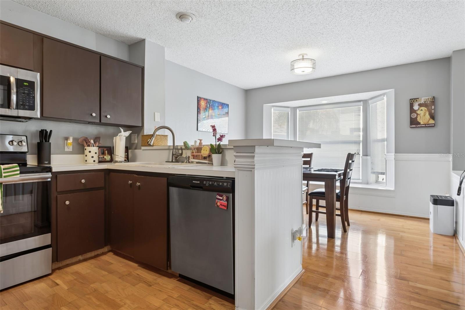 WELLINGTON HOMES AT COUNTRYWAY - Residential