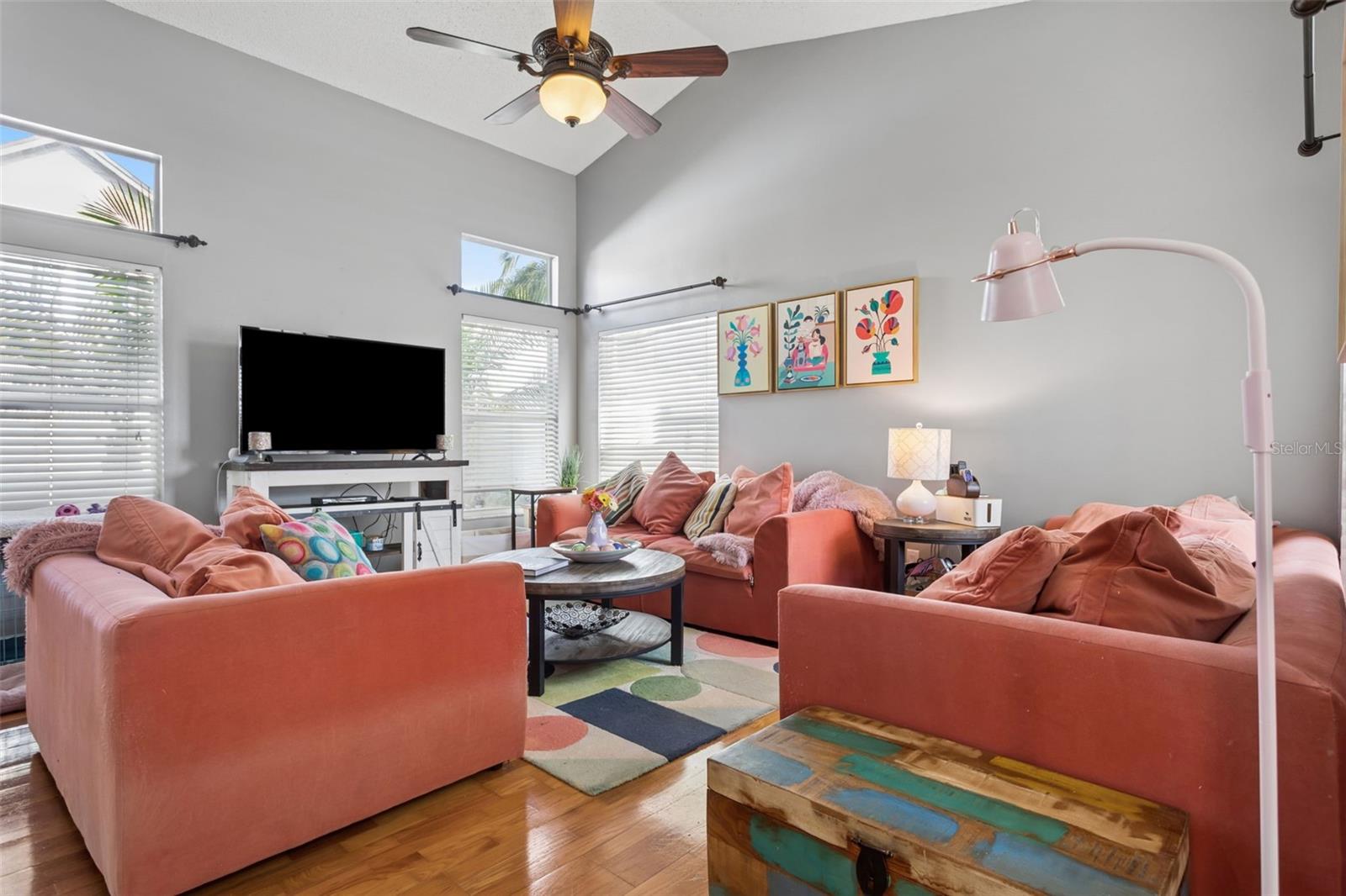 WELLINGTON HOMES AT COUNTRYWAY - Residential