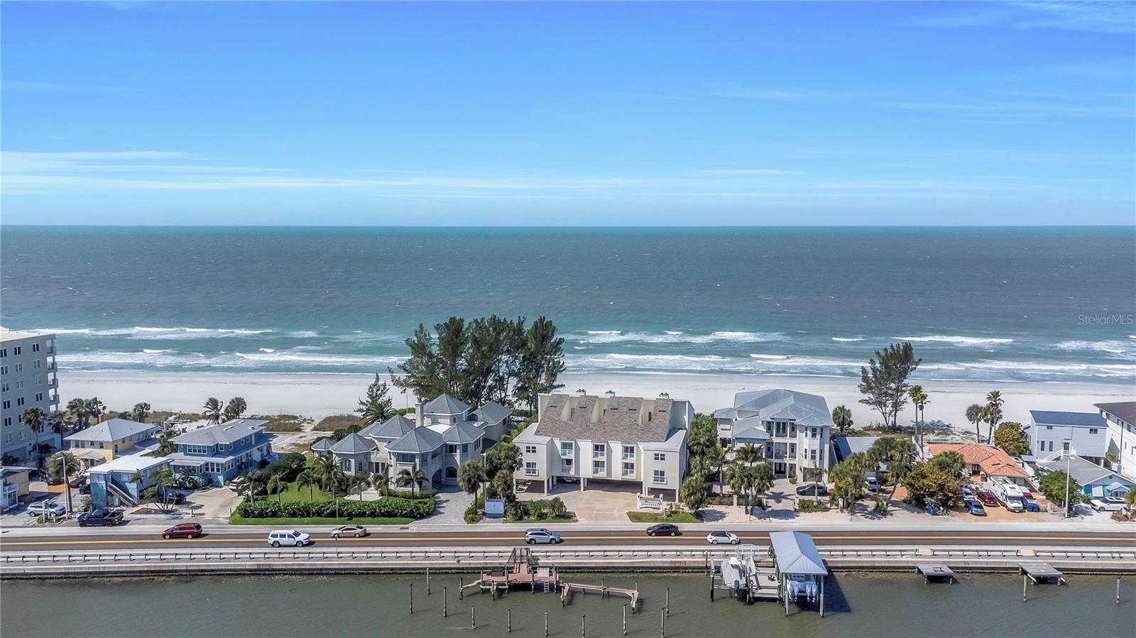 PIPERS III A CONDO - Residential