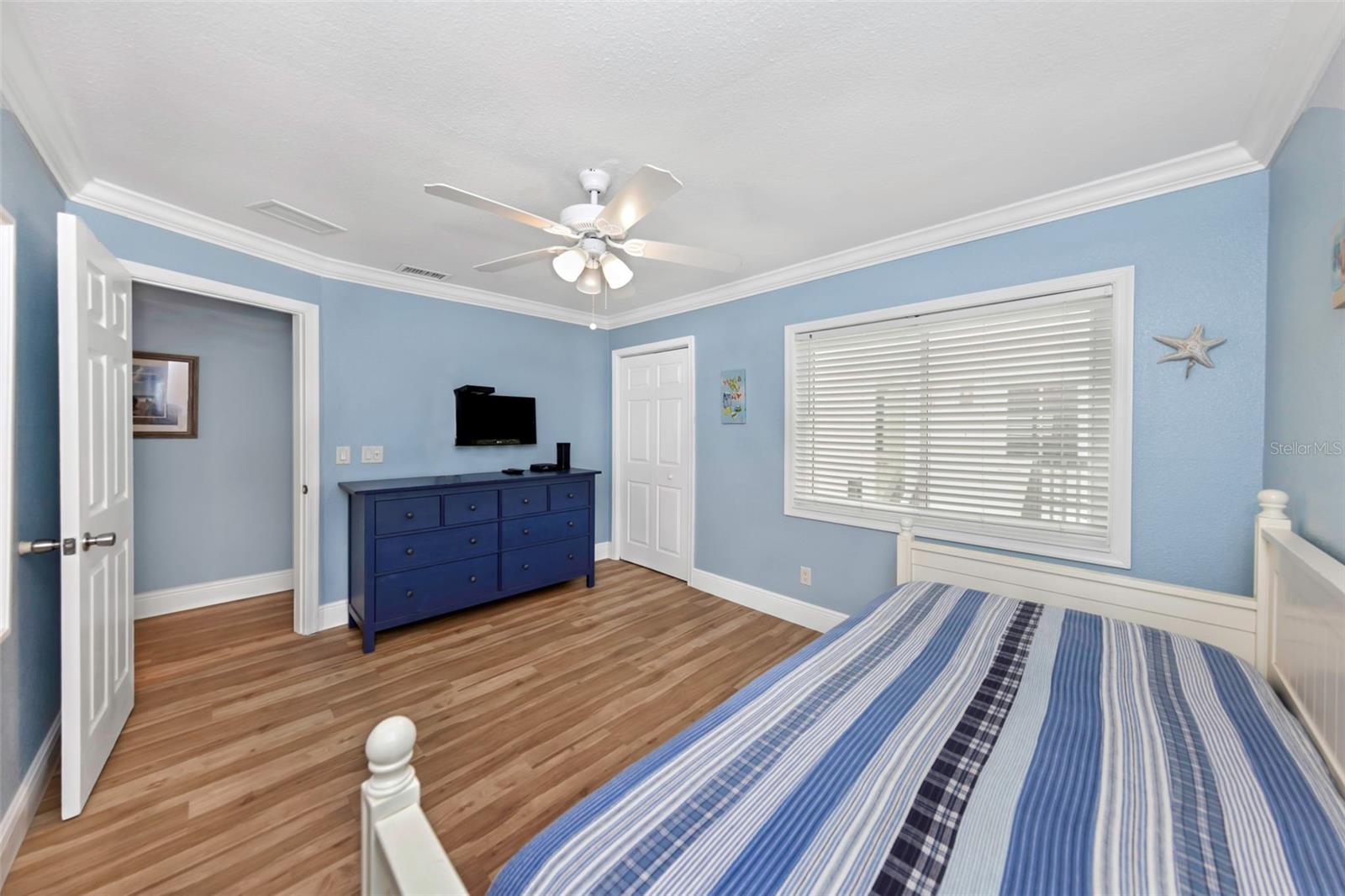 PIPERS III A CONDO - Residential