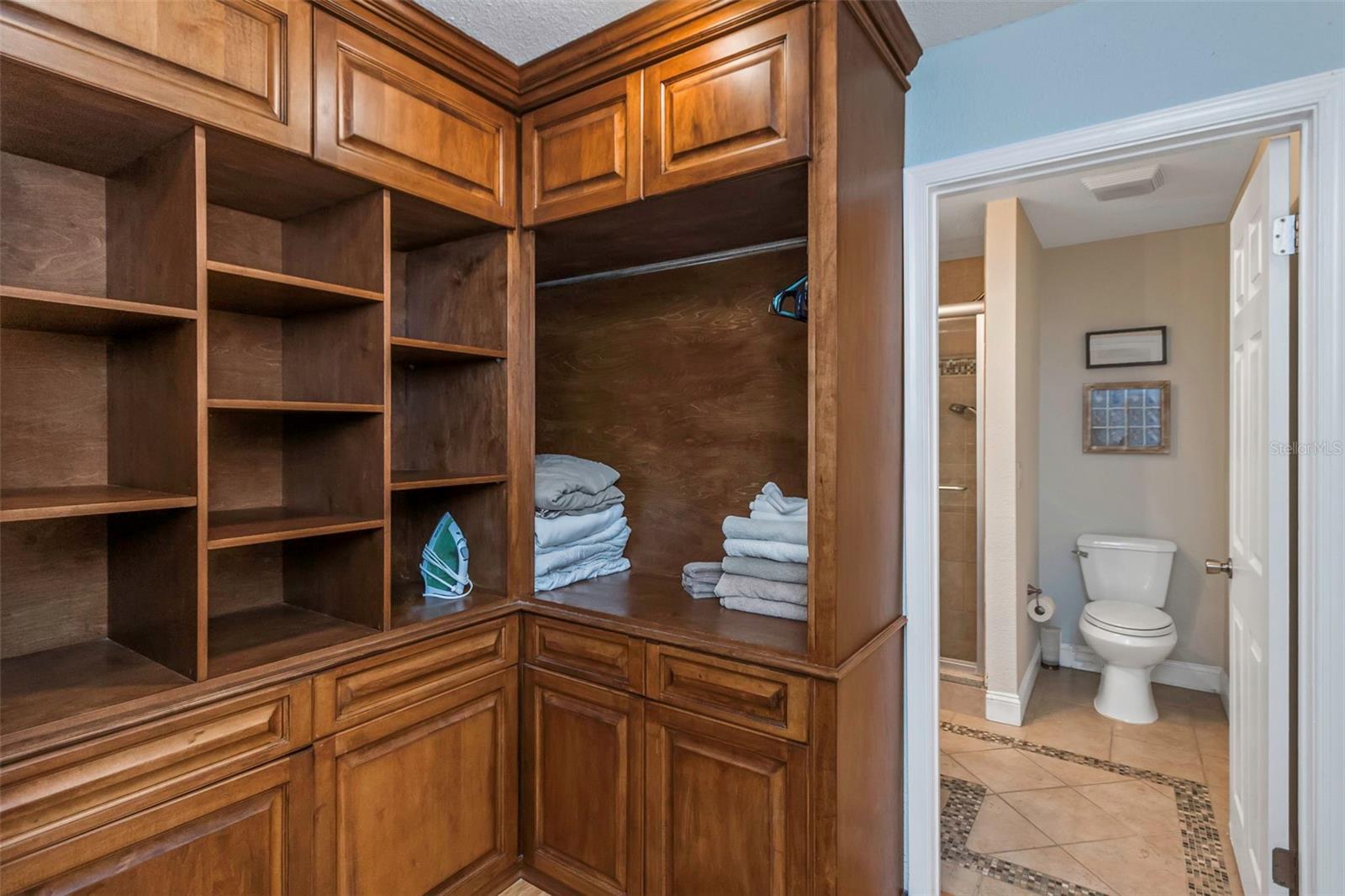 PIPERS III A CONDO - Residential