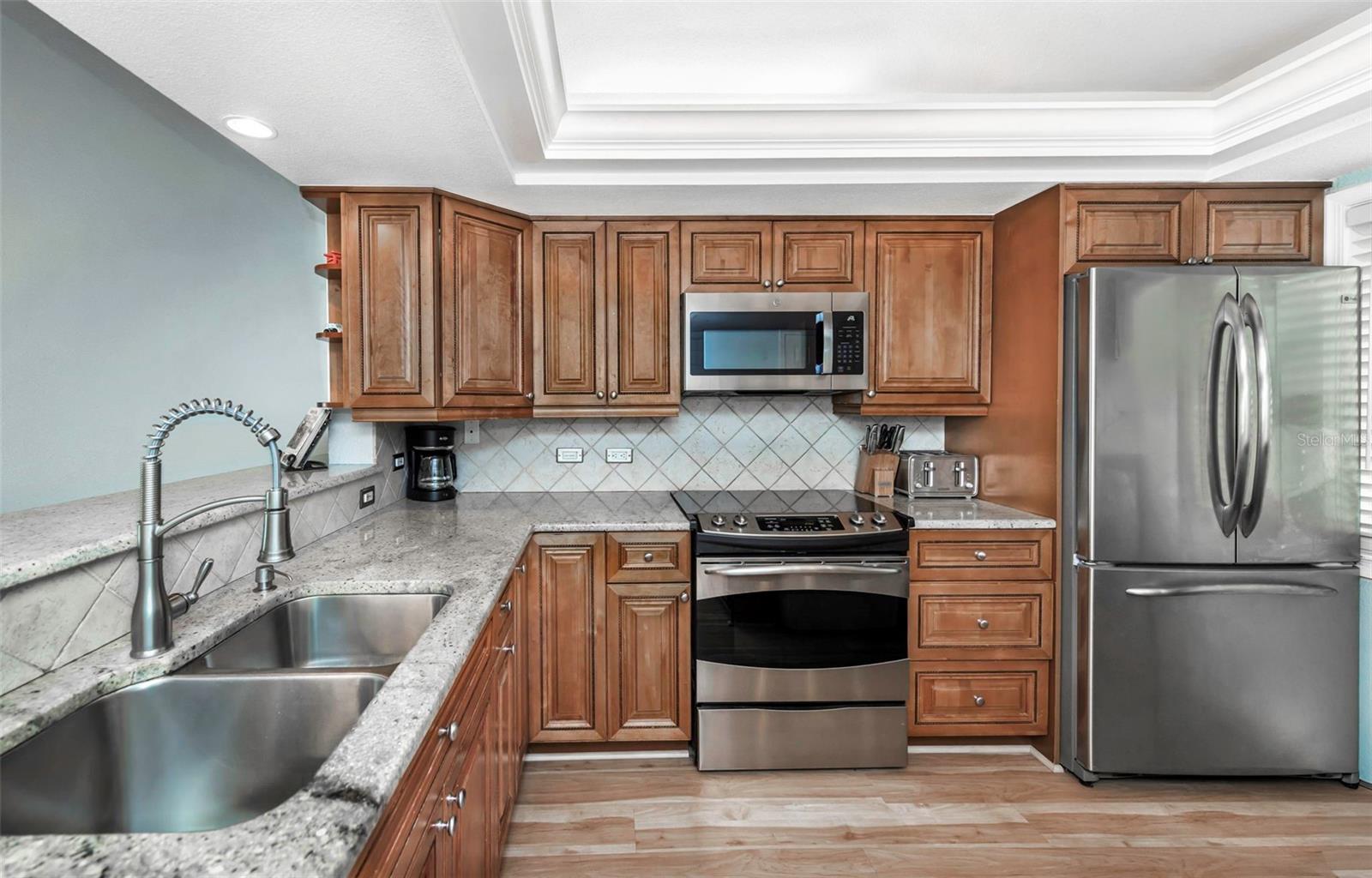 PIPERS III A CONDO - Residential