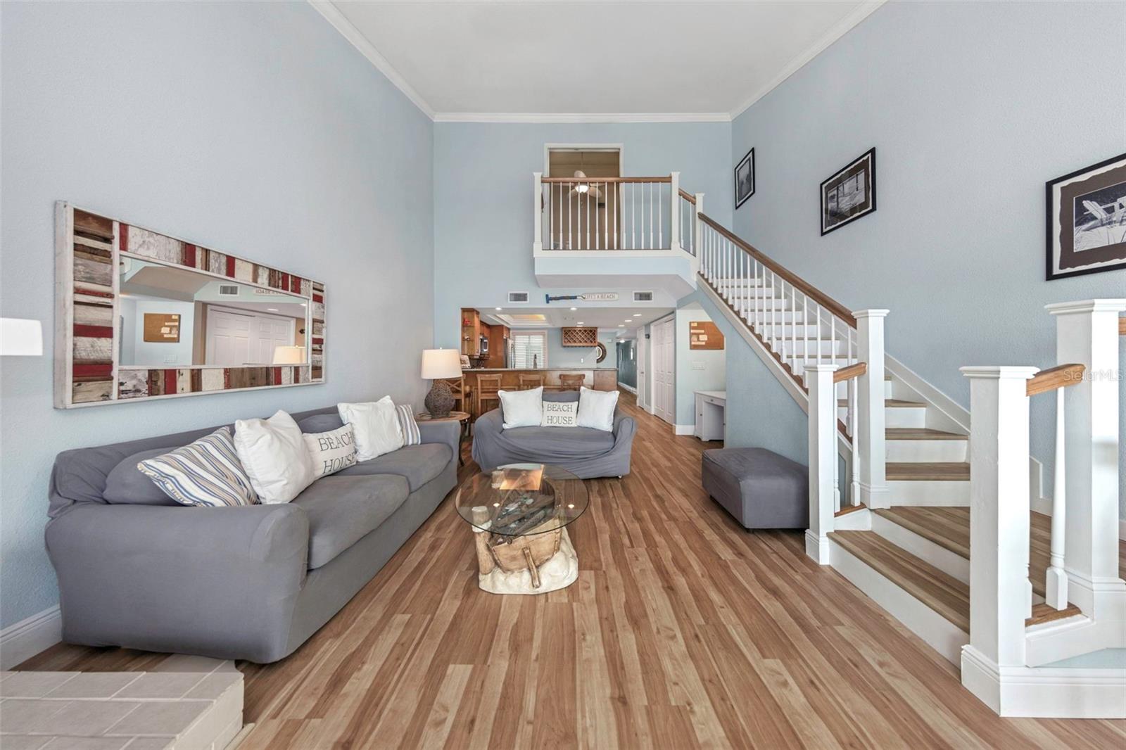 PIPERS III A CONDO - Residential