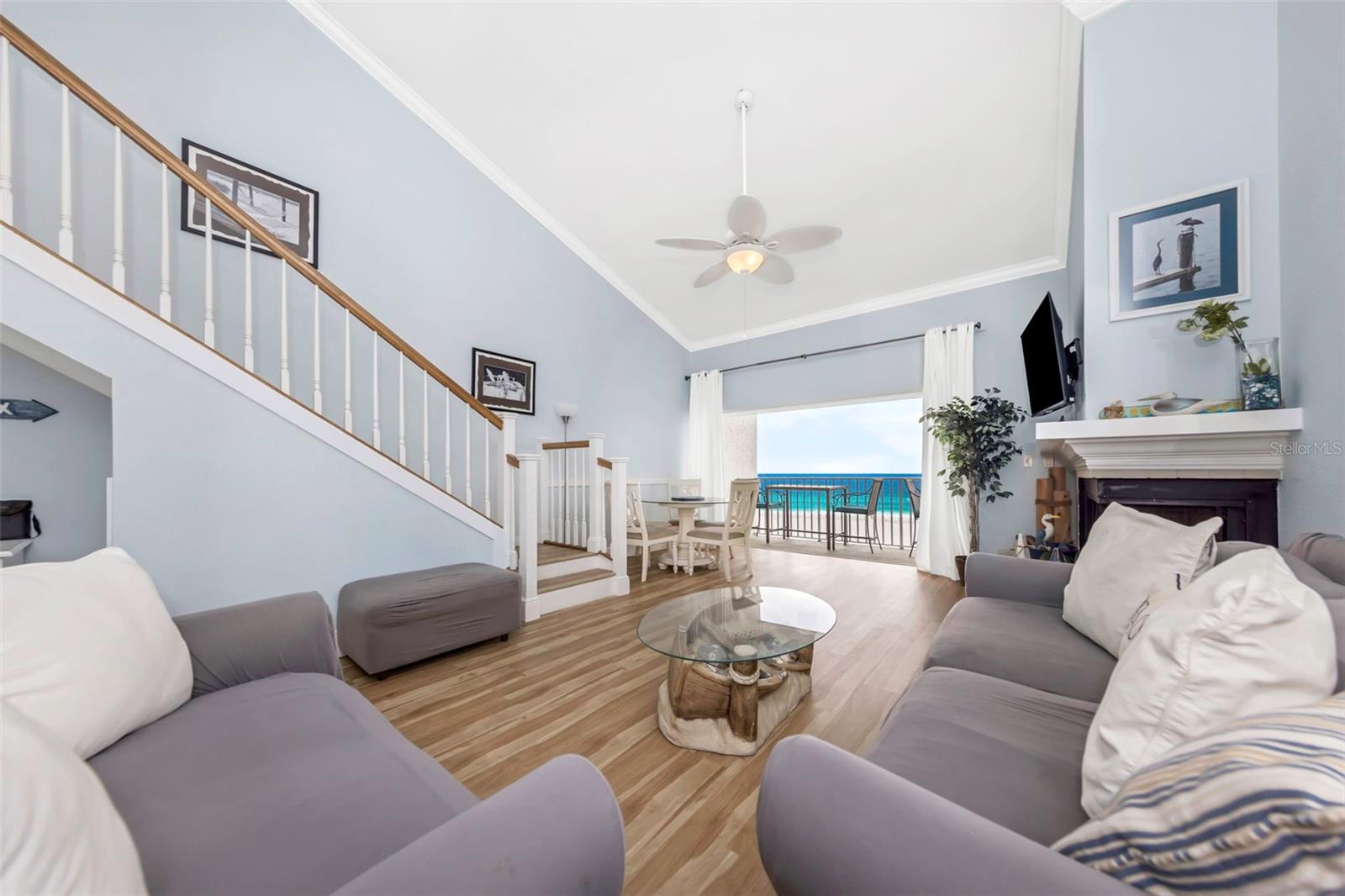 PIPERS III A CONDO - Residential