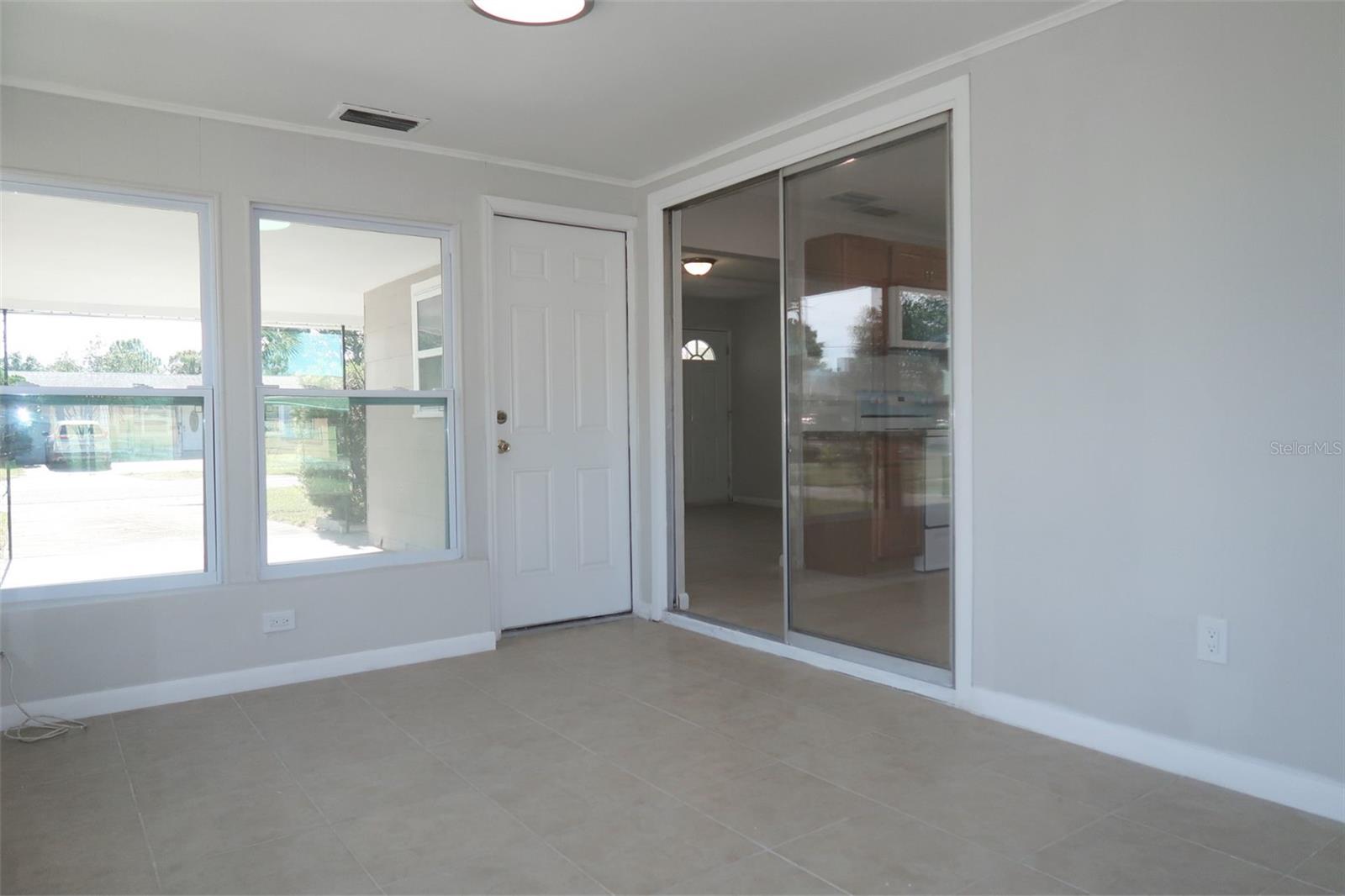 BAYBRIDGE HEIGHTS - Residential Lease