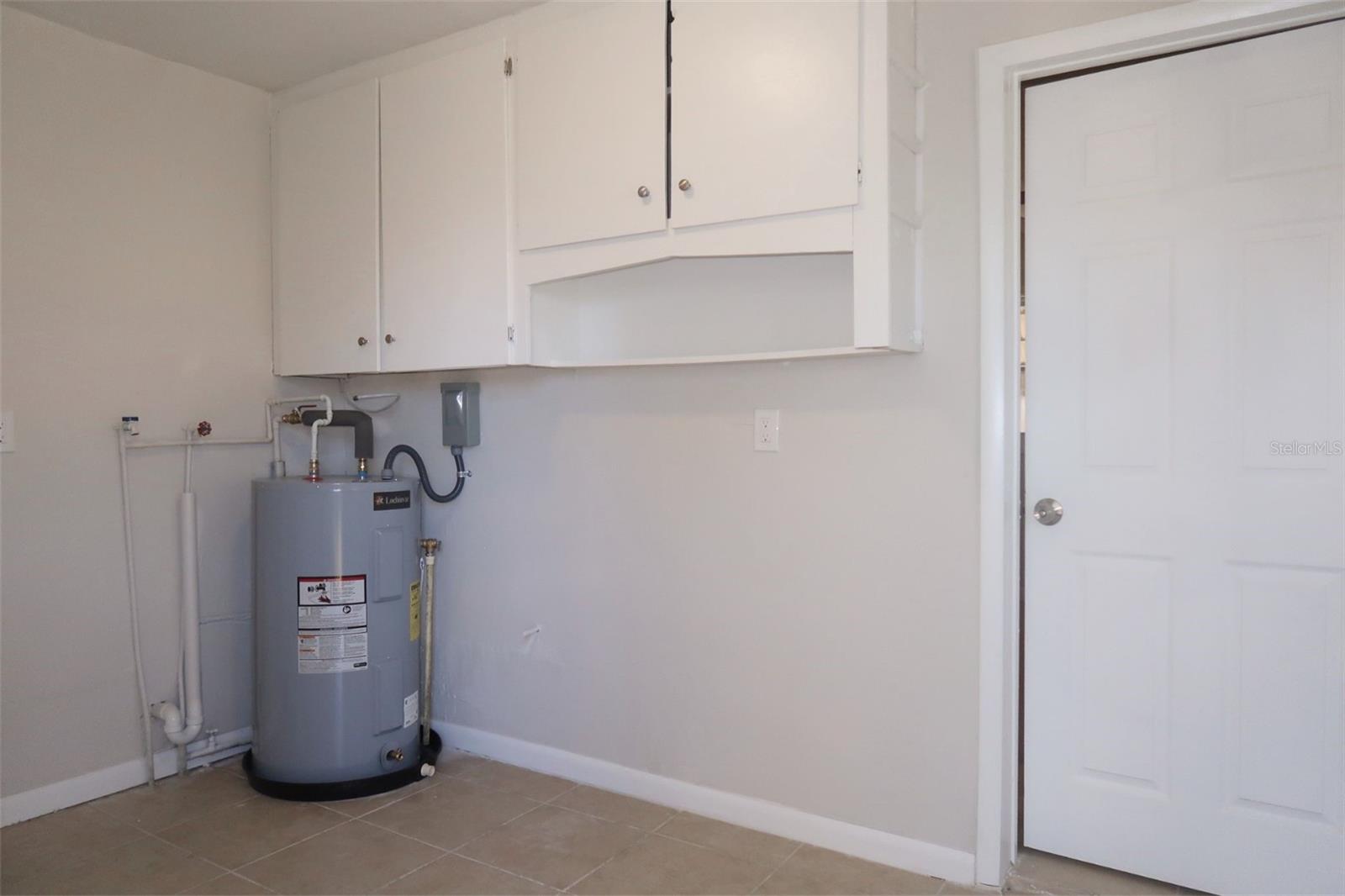 BAYBRIDGE HEIGHTS - Residential Lease