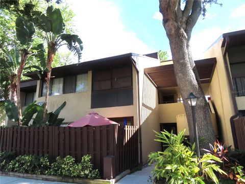 870 VILLAGE LAKE TERRACE N 204 ST PETERSBURG FL 33716