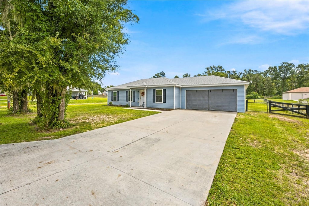 Photo of Williston, FL 32696 (MLS # OM732130)