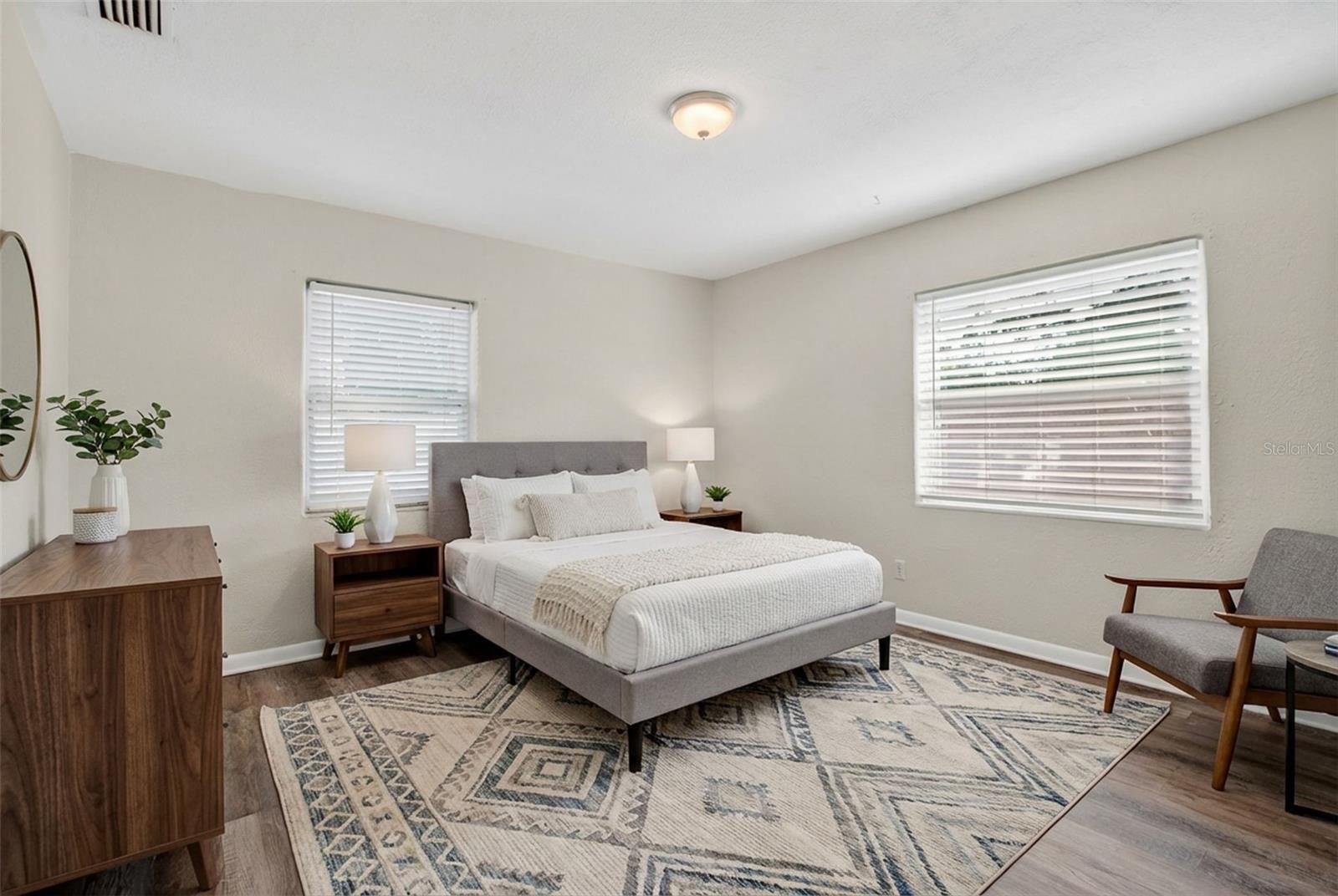 BREEZE HILL - Residential