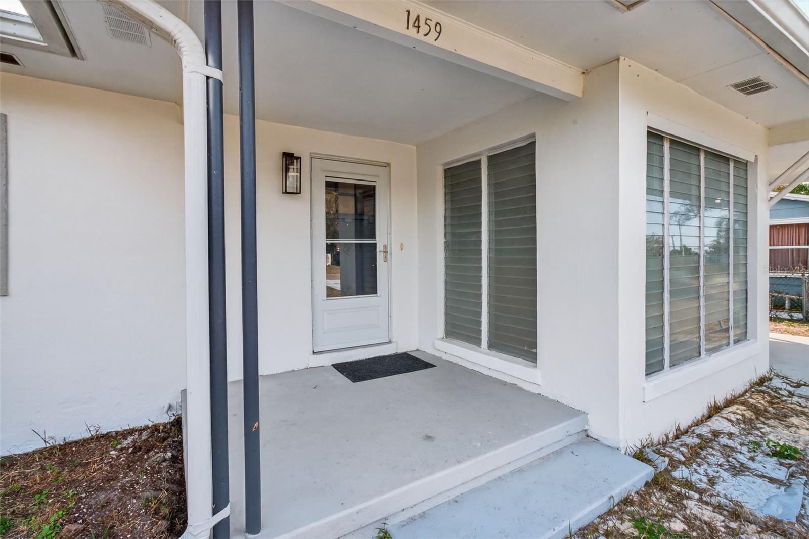 BREEZE HILL - Residential