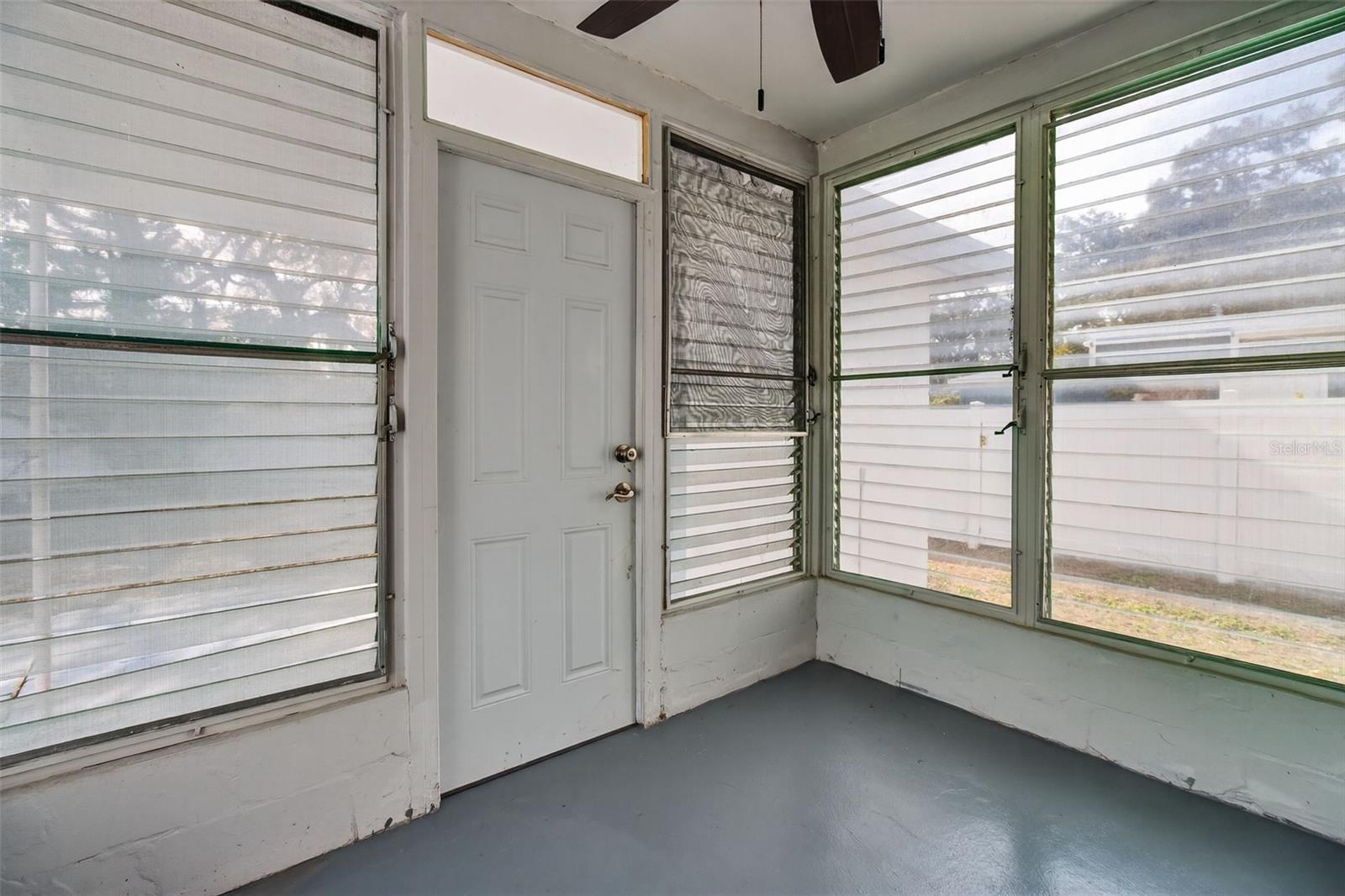 BREEZE HILL - Residential