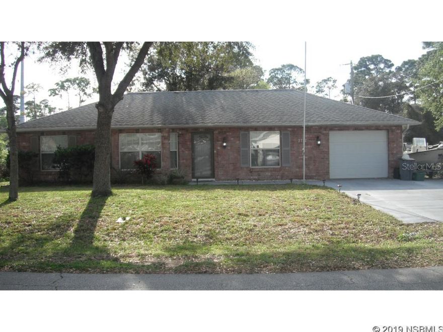 Attractive block 3/2 with oversized finished single garage and extended parking area. Also additional parking on the side of the house for a Galley kitchen with lots of cabinets. Spacious living area with vaulted ceilings and bay window. Engineered hardwood floors through out. within 250 ft from the entrance to the new Whistle Stop Park. Park has walking trail with fitness station, basketball court, baseball field, dog park, skate park, splash park, new playground, and restrooms. AC replaced in 2013. (entire system) new hot water heater. Sprinkler system for lawn with city reclaimed water ;Water: City