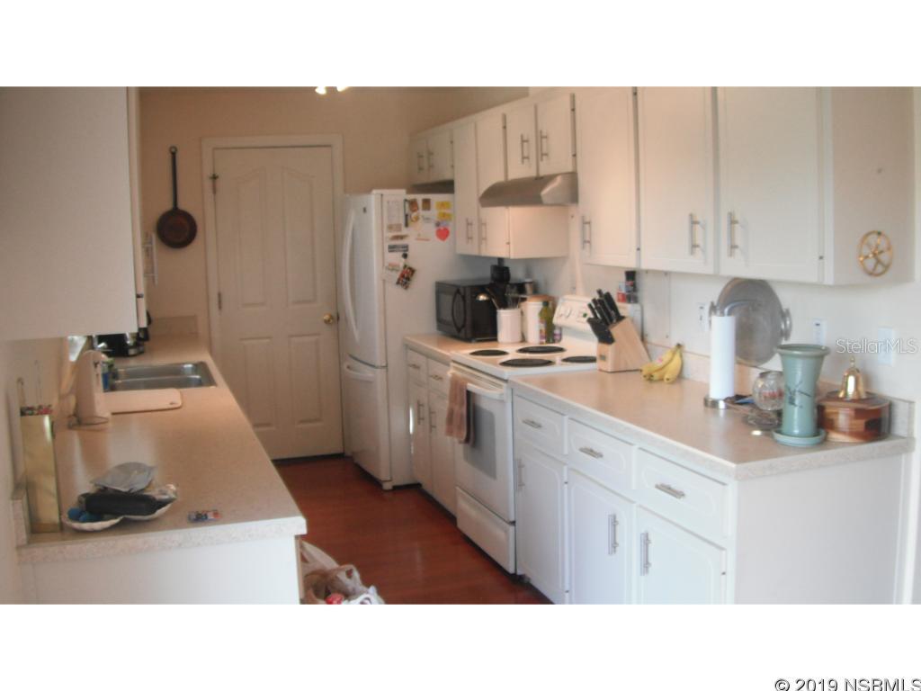 Florida Shores 01 - Residential