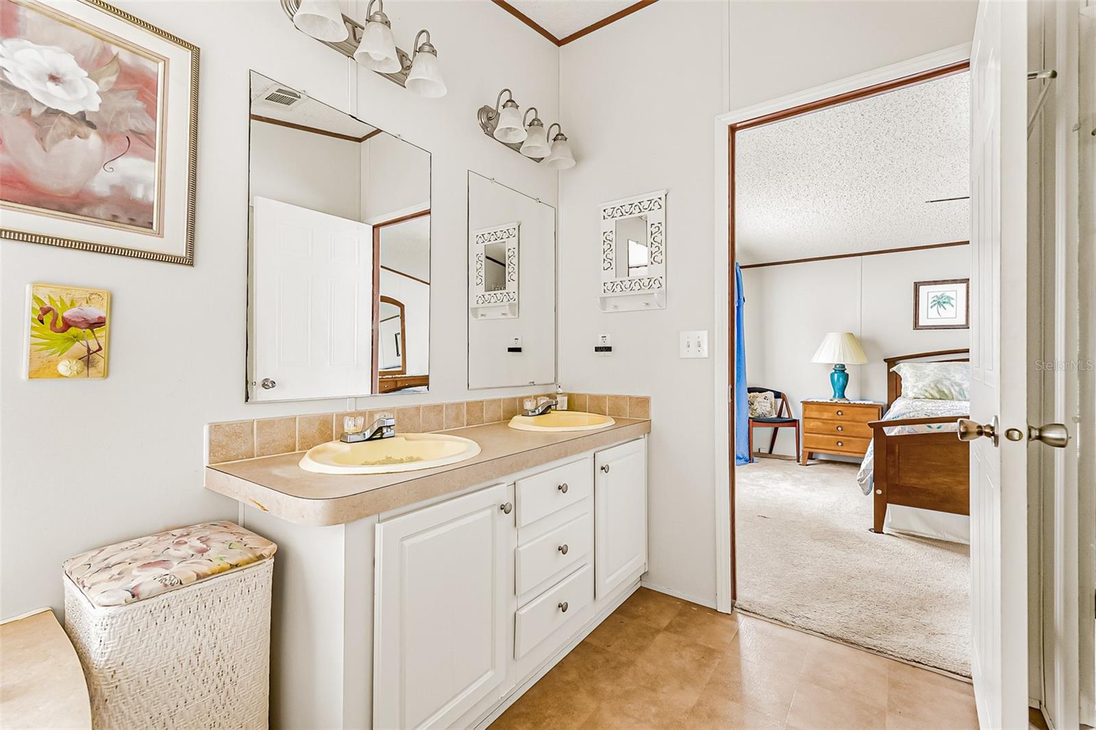 BAREFOOT BAY UNIT 02 PT 10 - Residential