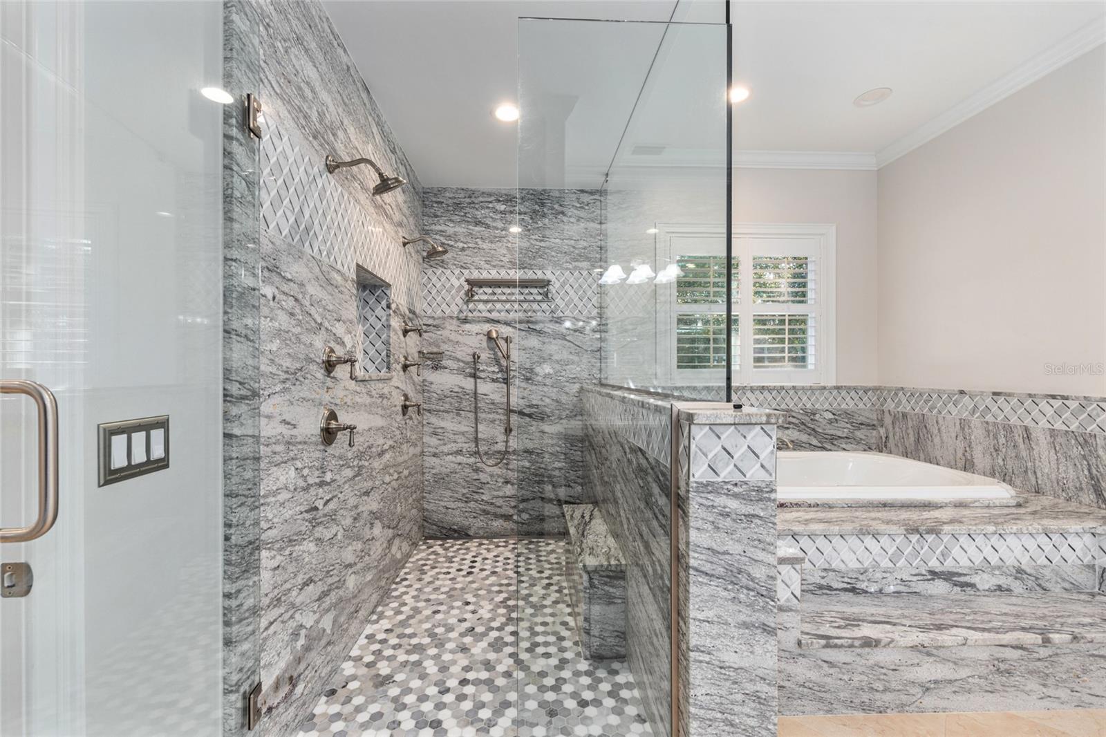 RAINBOW SPGS 04 REP - Residential