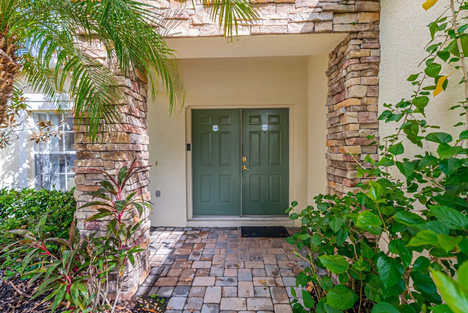 1204 CUMBRIAN  LAKES COURT